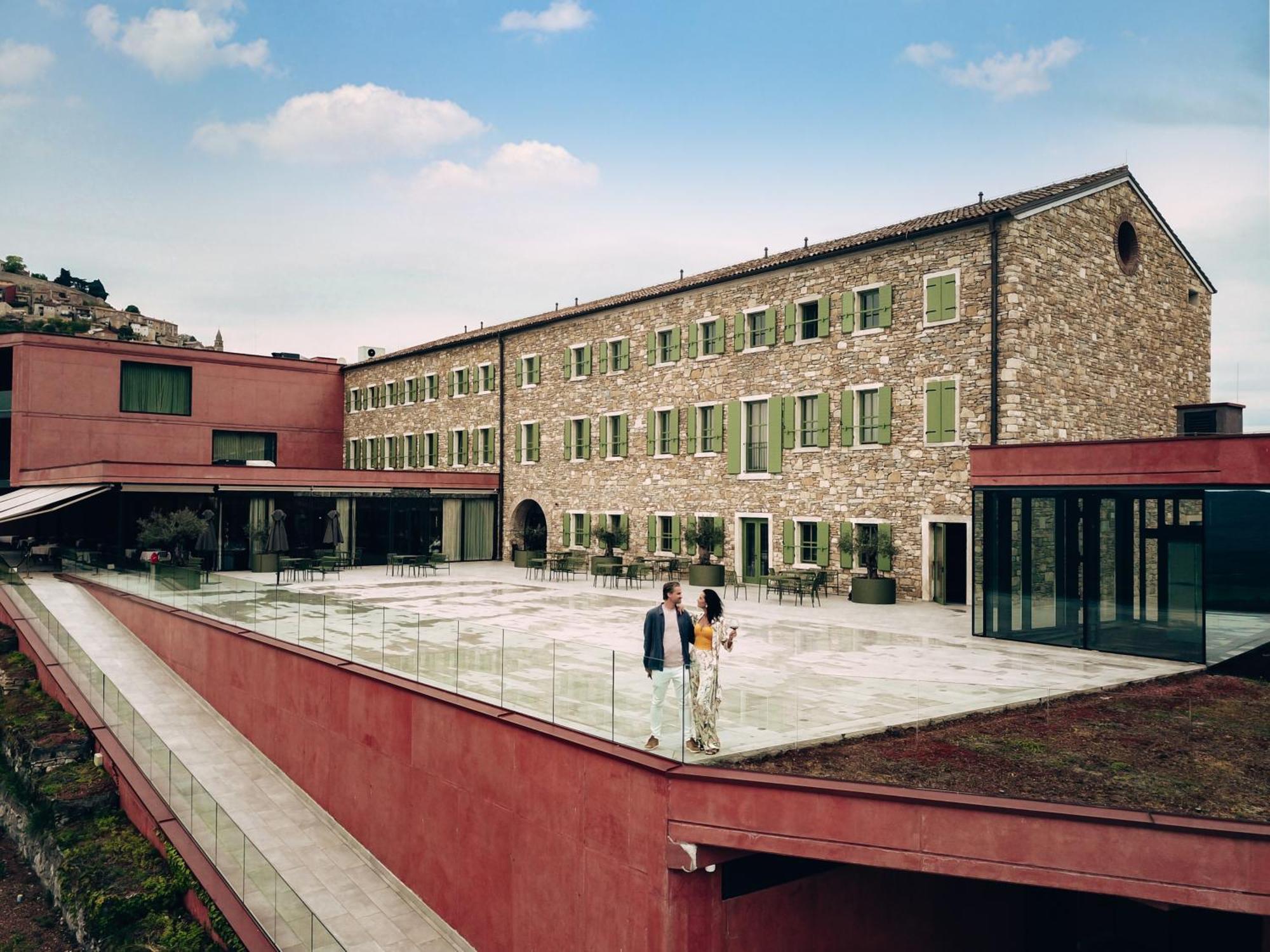 Winery & Design Hotel Roxanich Motovun Exterior foto